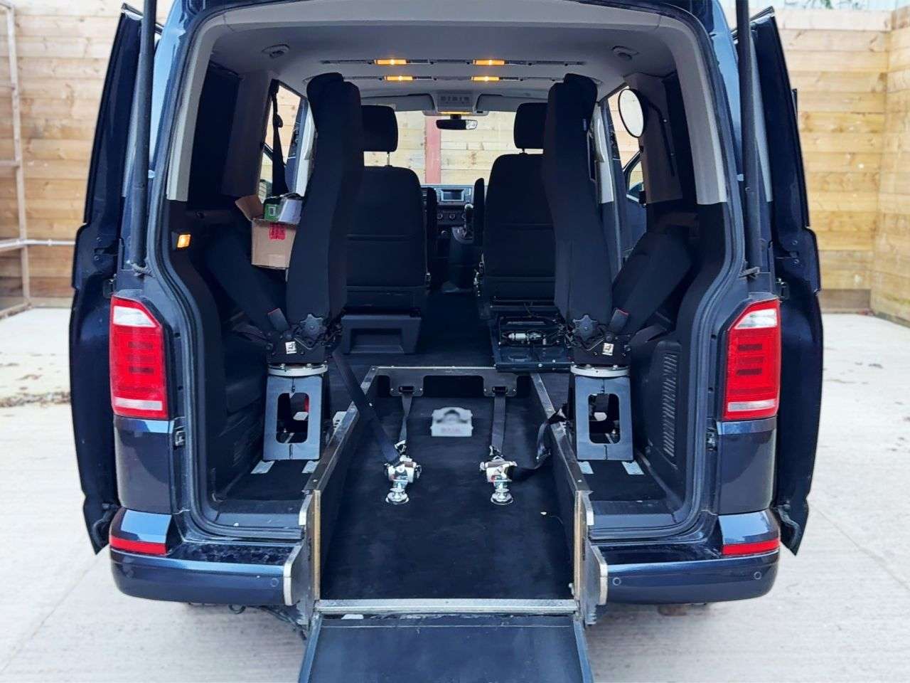 2018 VOLKSWAGEN TRANSPORTER 2018 VOLKSWAGEN TRANSPORTER