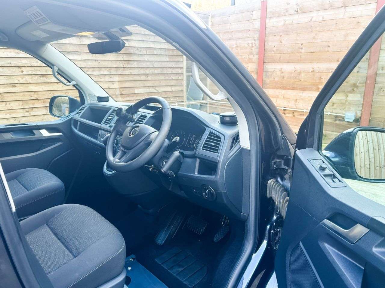 2018 VOLKSWAGEN TRANSPORTER 2018 VOLKSWAGEN TRANSPORTER