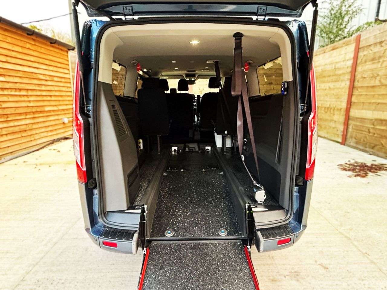 2018 FORD TOURNEO CUSTOM 2018 FORD TOURNEO CUSTOM