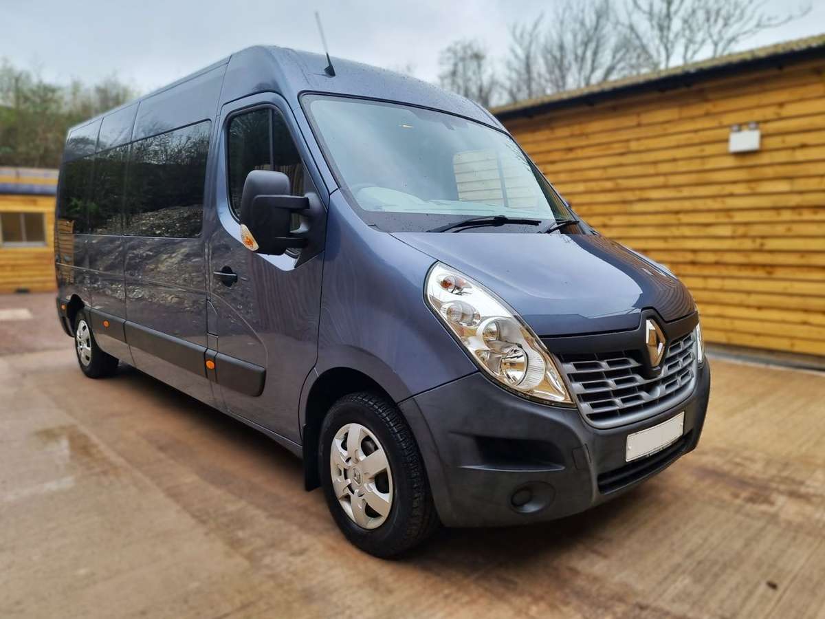 Check out this Renault Master 2018 Diesel Manual