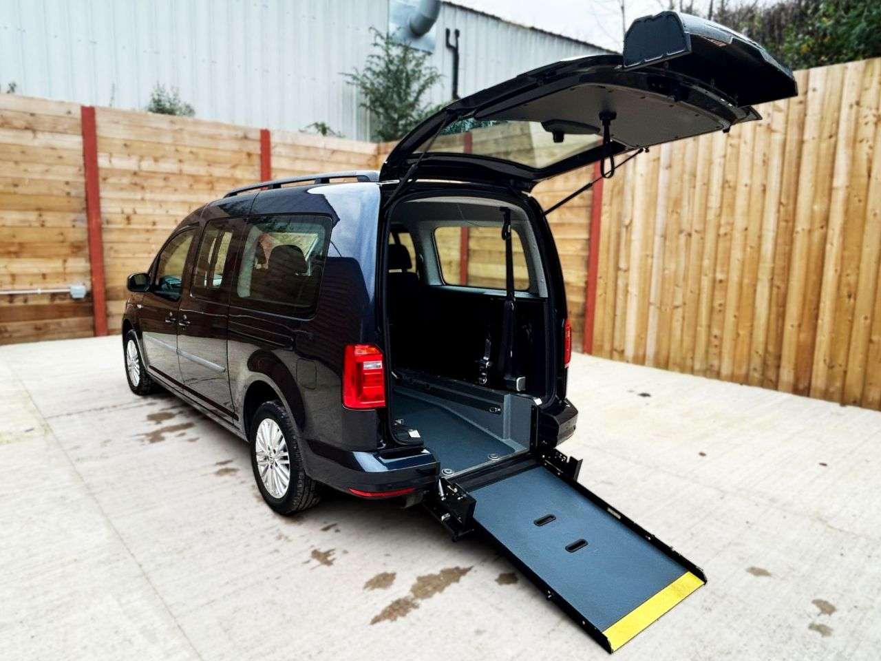 2020 VOLKSWAGEN CADDY MAXI LIFE 2020 VOLKSWAGEN CADDY MAXI LIFE