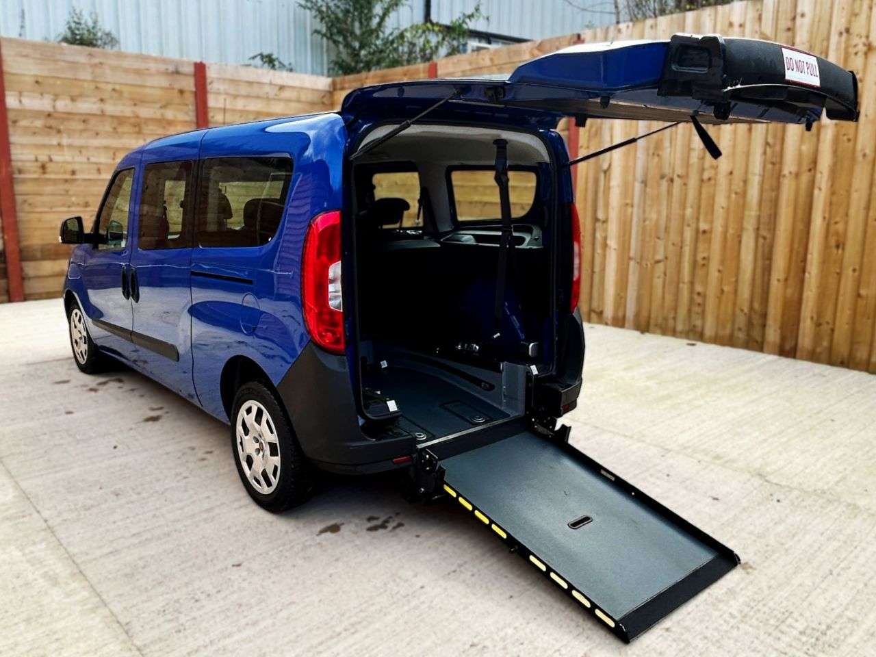 A 2018 FIAT DOBLO L2 LWB 5 Seat Wheelchair Accessible Disabled Access Vehicle WAV A 2018 FIAT DOBLO L2 LWB 5 Seat Wheelchair Accessible Disabled Access Vehicle WAV