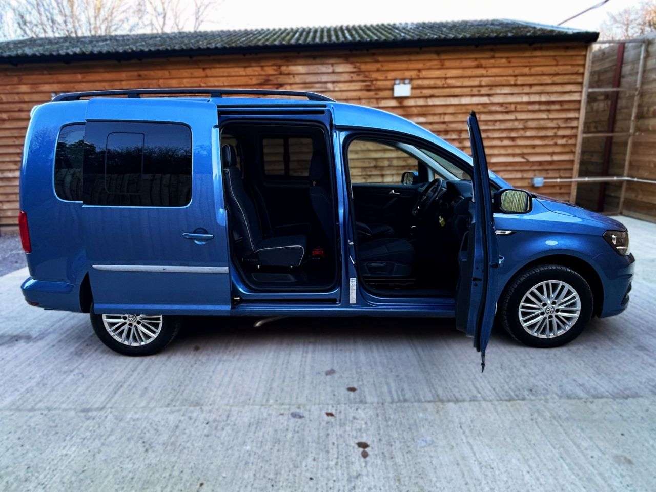 2018 VOLKSWAGEN CADDY MAXI LIFE 2018 VOLKSWAGEN CADDY MAXI LIFE