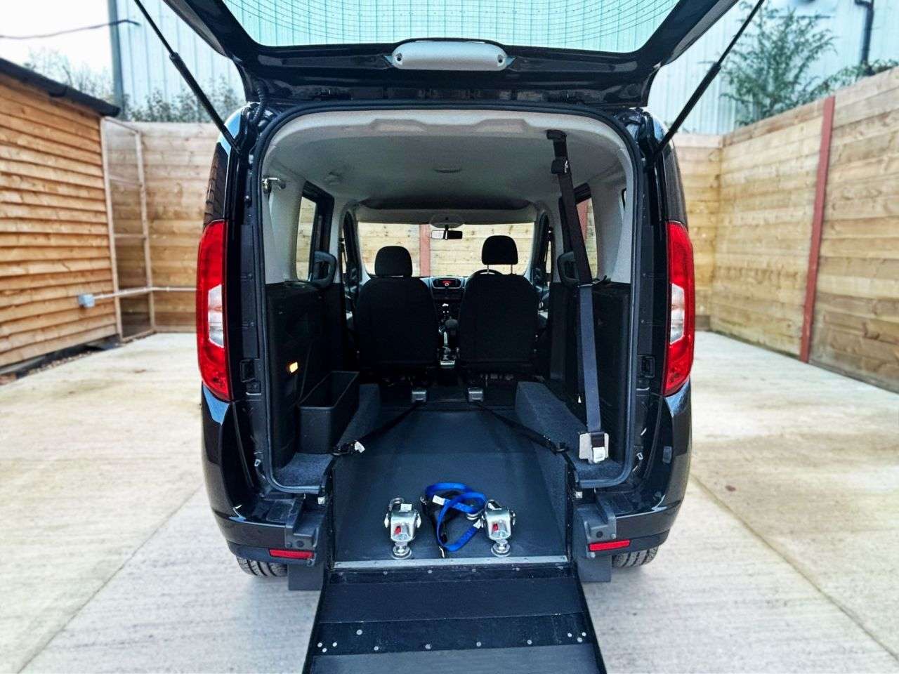 2019 FIAT DOBLO 2019 FIAT DOBLO