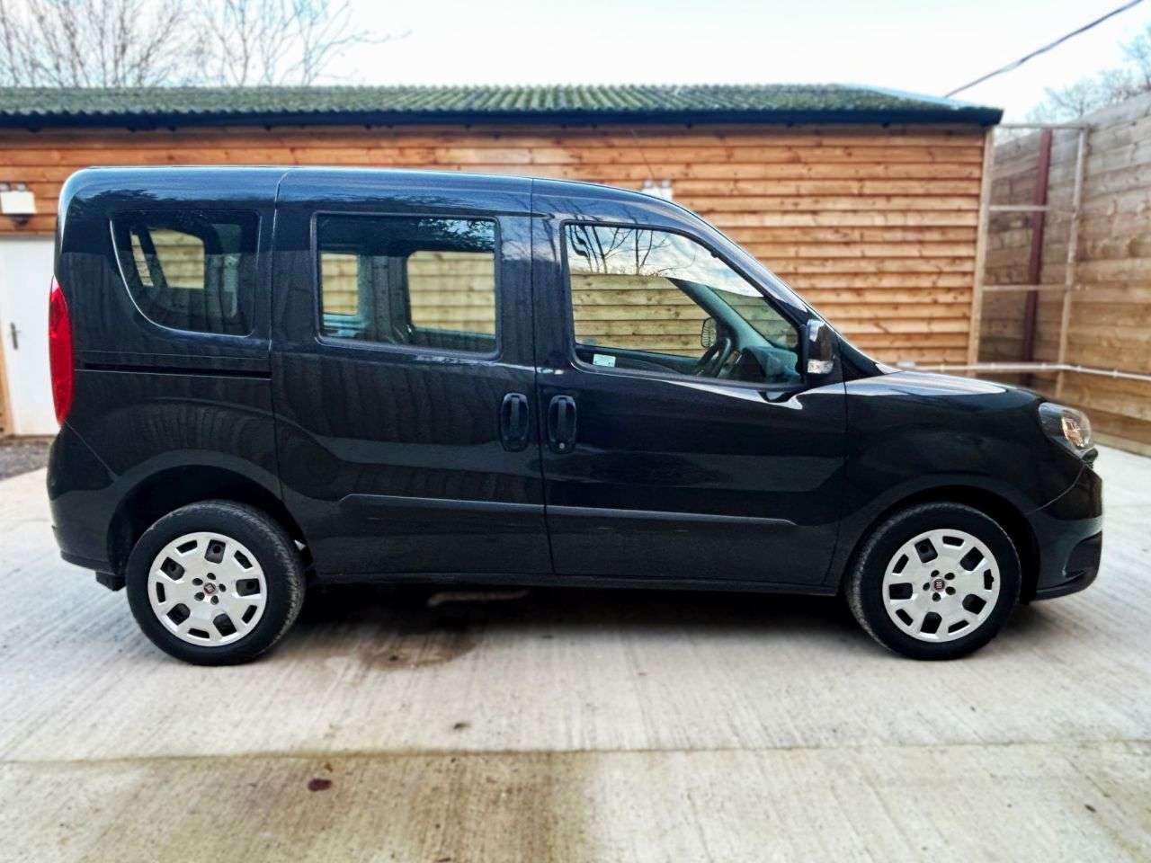 2019 FIAT DOBLO 2019 FIAT DOBLO