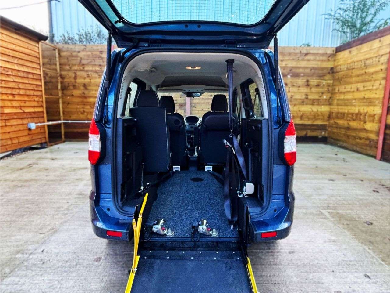 2020 FORD TOURNEO COURIER 2020 FORD TOURNEO COURIER