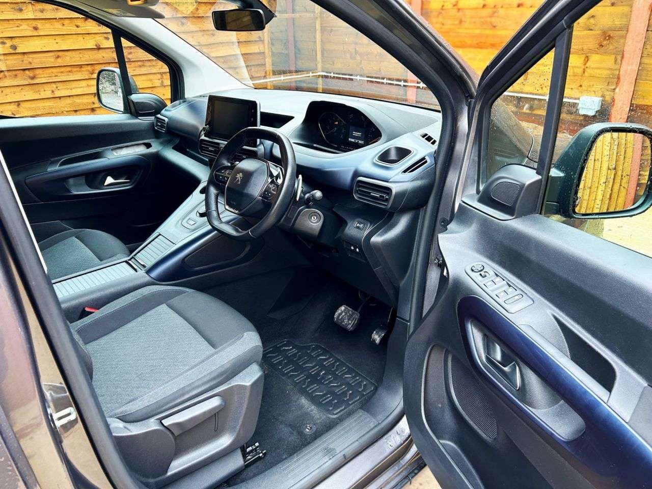 2020 PEUGEOT RIFTER 2020 PEUGEOT RIFTER