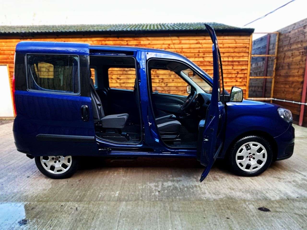 2019 FIAT DOBLO 2019 FIAT DOBLO