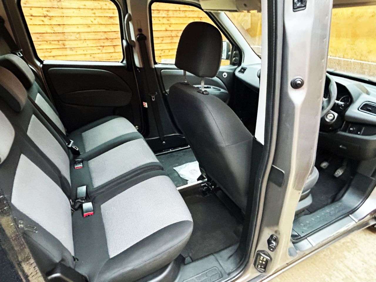 2019 FIAT DOBLO 2019 FIAT DOBLO