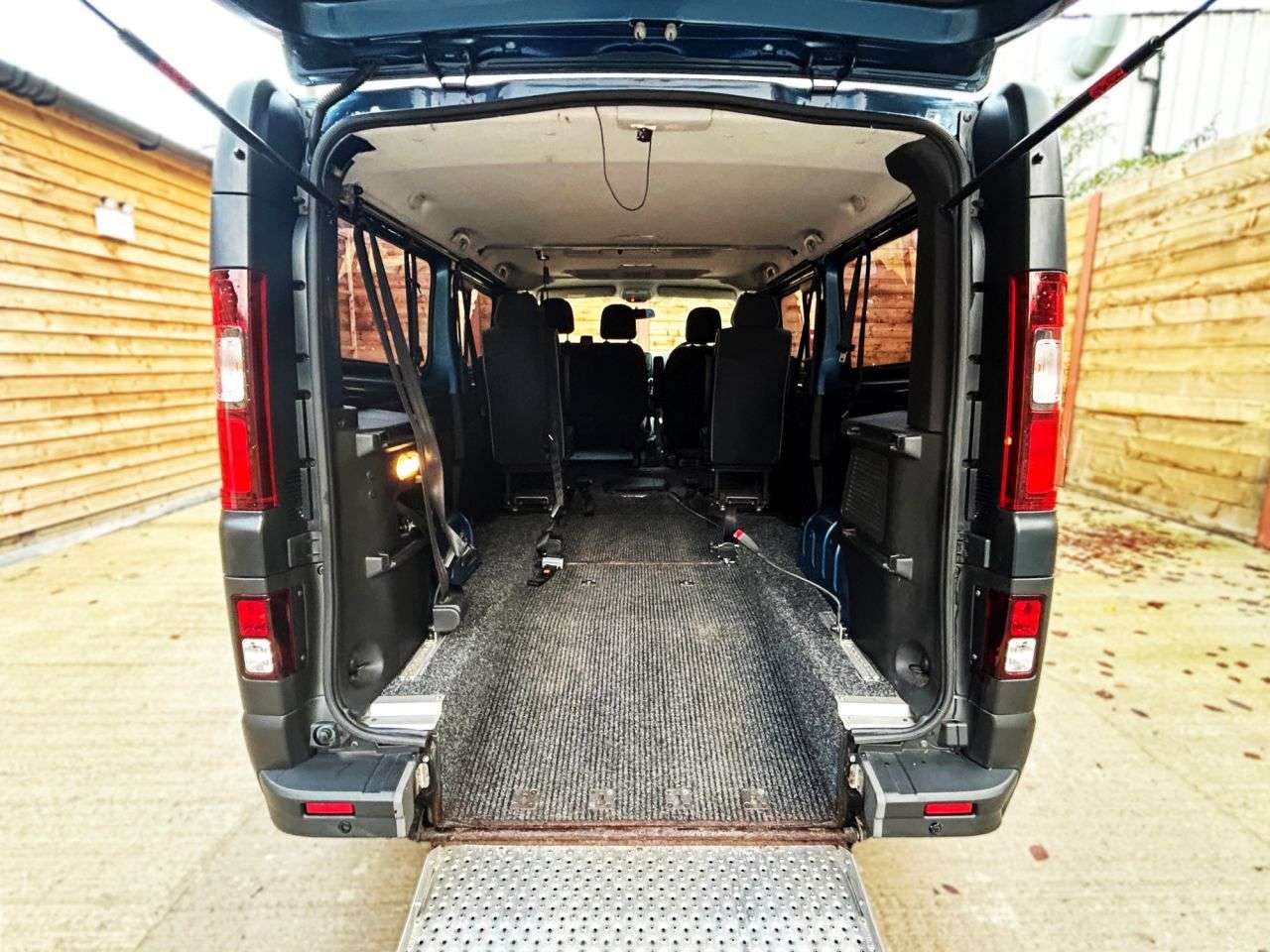 2018 VAUXHALL VIVARO 2018 VAUXHALL VIVARO