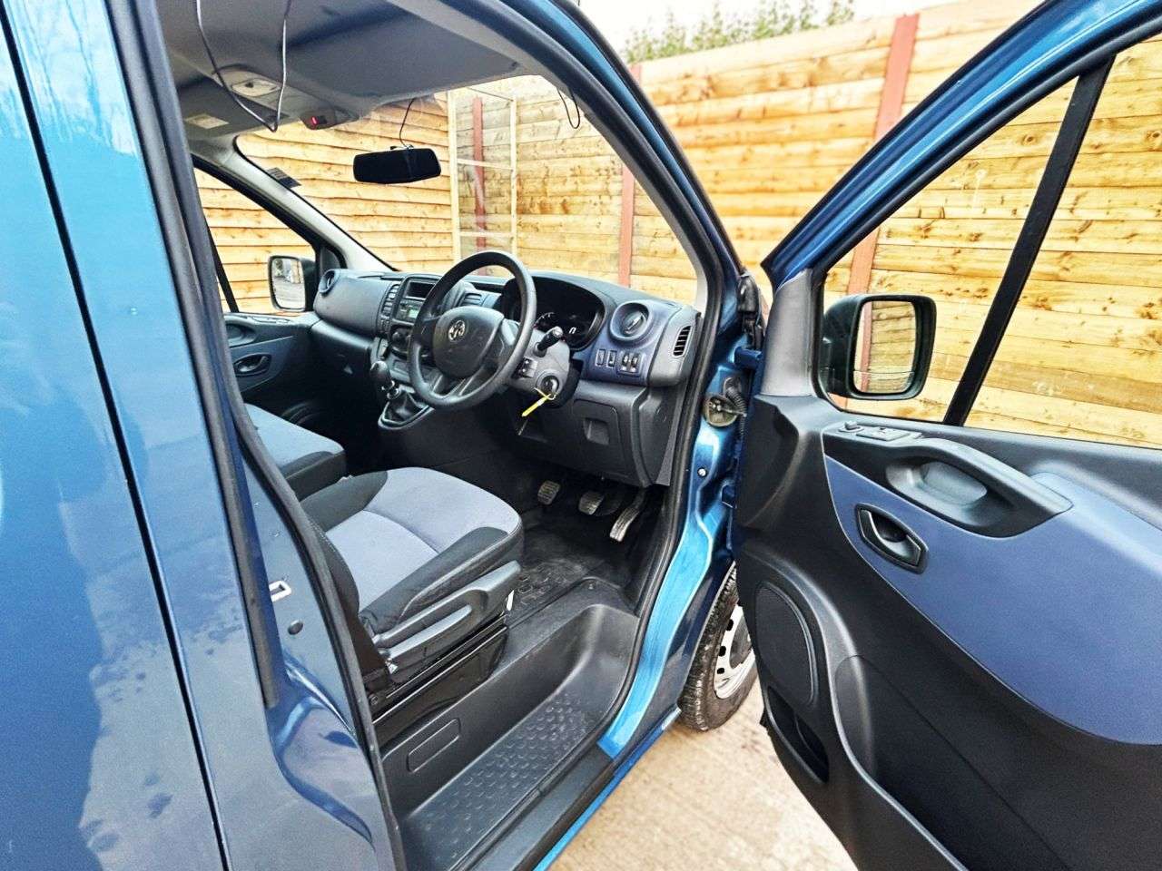 2018 VAUXHALL VIVARO 2018 VAUXHALL VIVARO