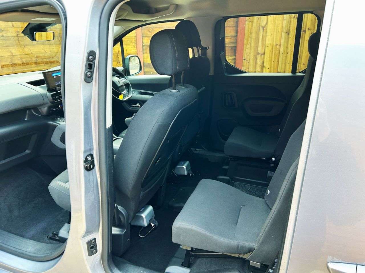 2025 PEUGEOT RIFTER 2025 PEUGEOT RIFTER