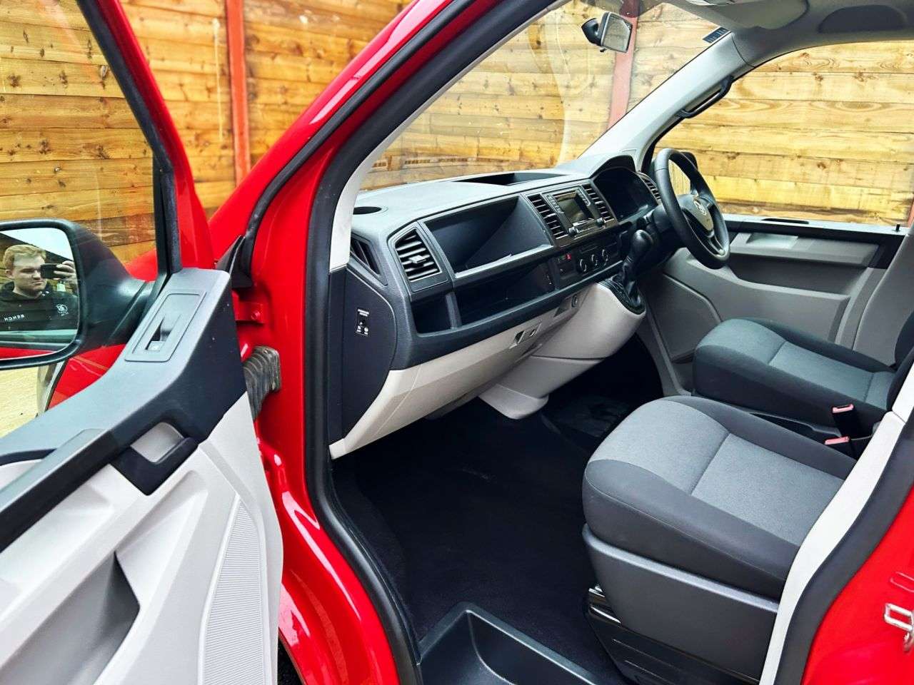 2017 VOLKSWAGEN TRANSPORTER 2017 VOLKSWAGEN TRANSPORTER