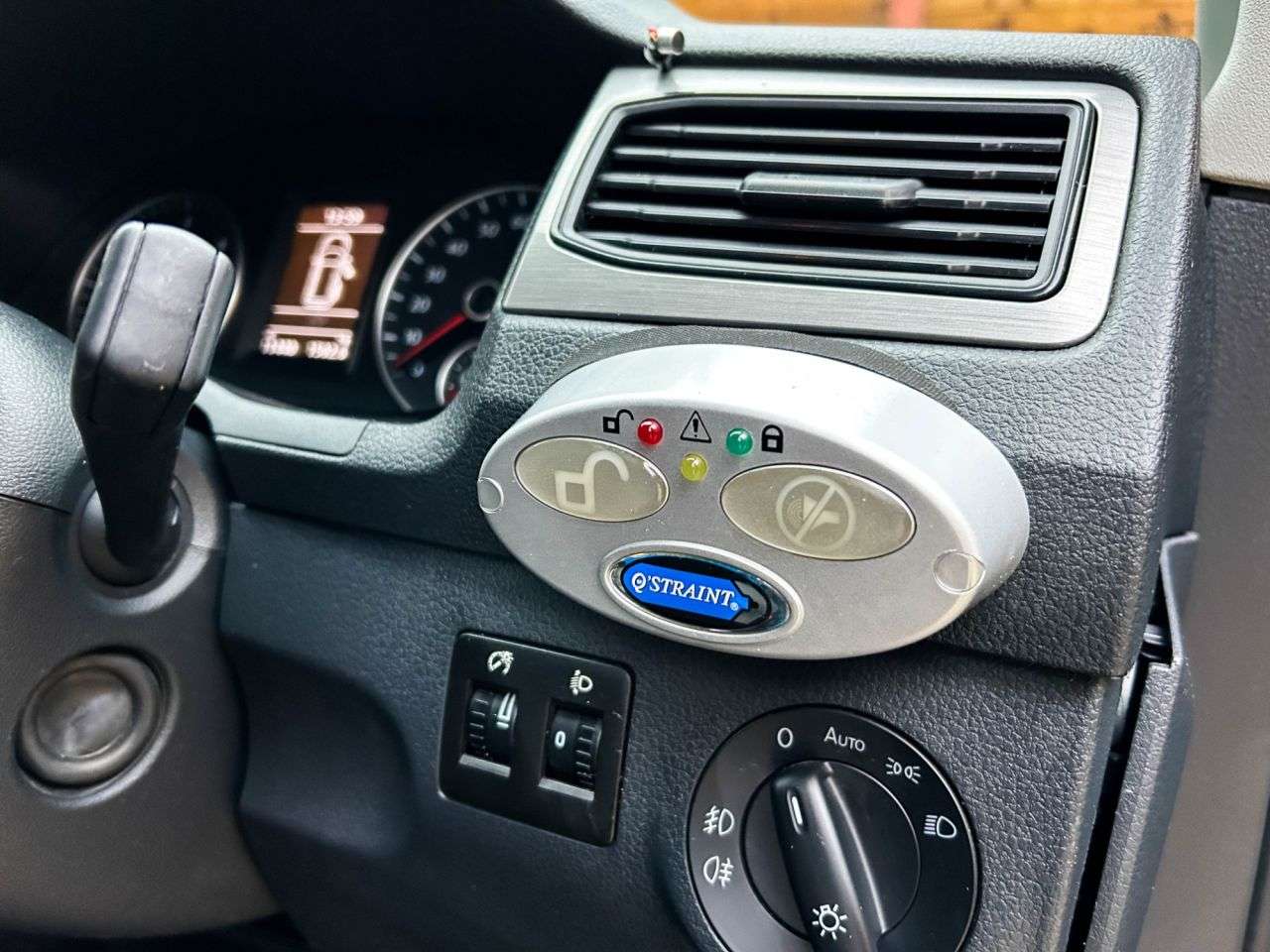 A 2020 VOLKSWAGEN CADDY LIFE 3 Seat Auto Driver Transfer Wheelchair Accessible Disabled Access Vehicle W A 2020 VOLKSWAGEN CADDY LIFE 3 Seat Auto Driver Transfer Wheelchair Accessible Disabled Access Vehicle W