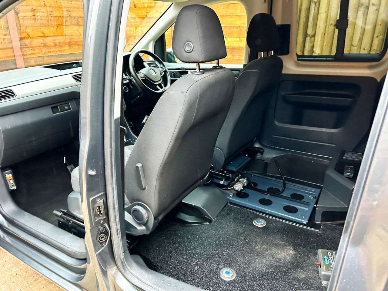 2020 VOLKSWAGEN CADDY LIFE 2020 VOLKSWAGEN CADDY LIFE