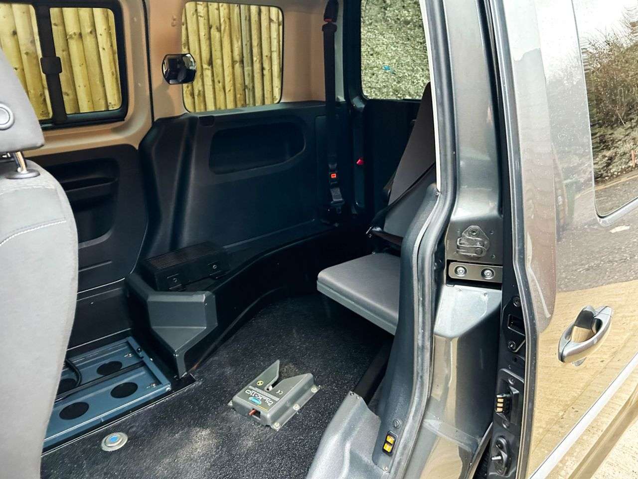 2020 VOLKSWAGEN CADDY LIFE 2020 VOLKSWAGEN CADDY LIFE