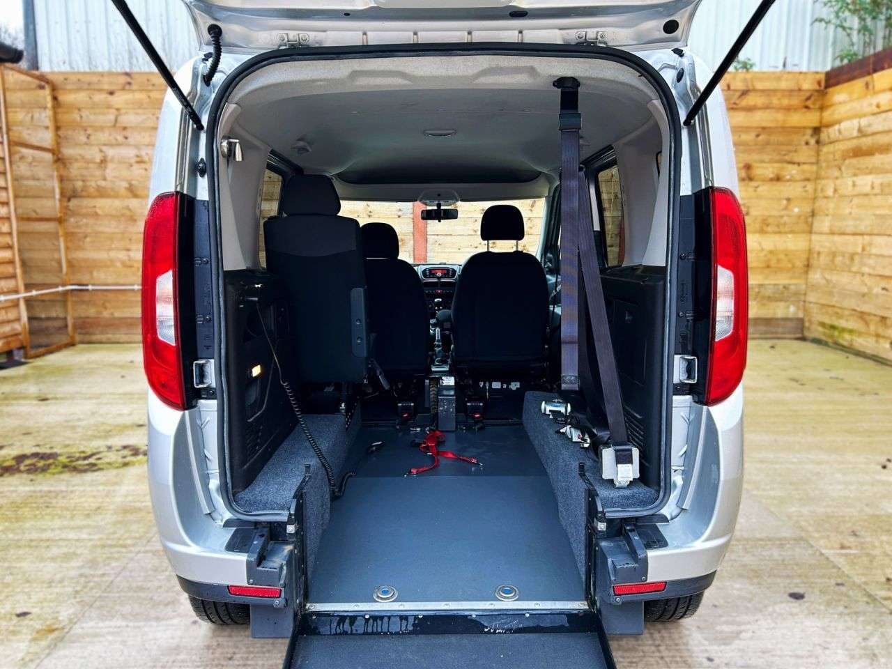 2019 FIAT DOBLO 2019 FIAT DOBLO