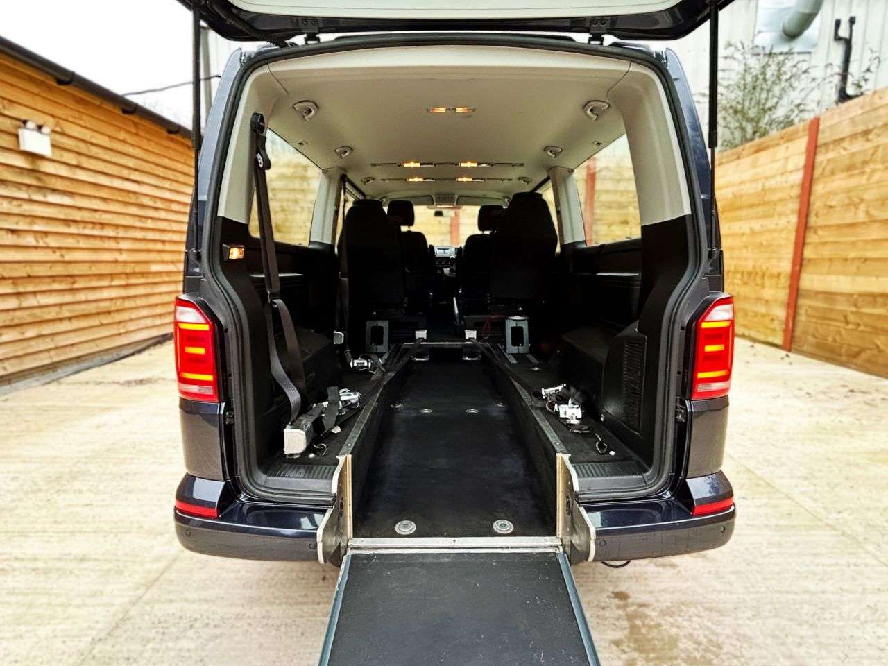 2018 VOLKSWAGEN TRANSPORTER 2018 VOLKSWAGEN TRANSPORTER