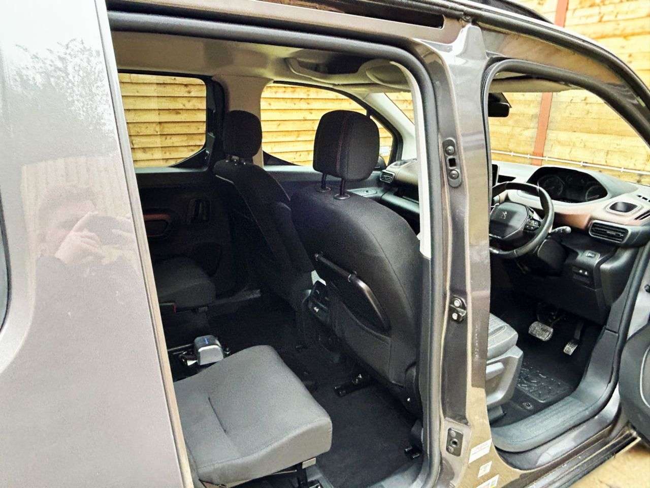 2024 PEUGEOT RIFTER 2024 PEUGEOT RIFTER