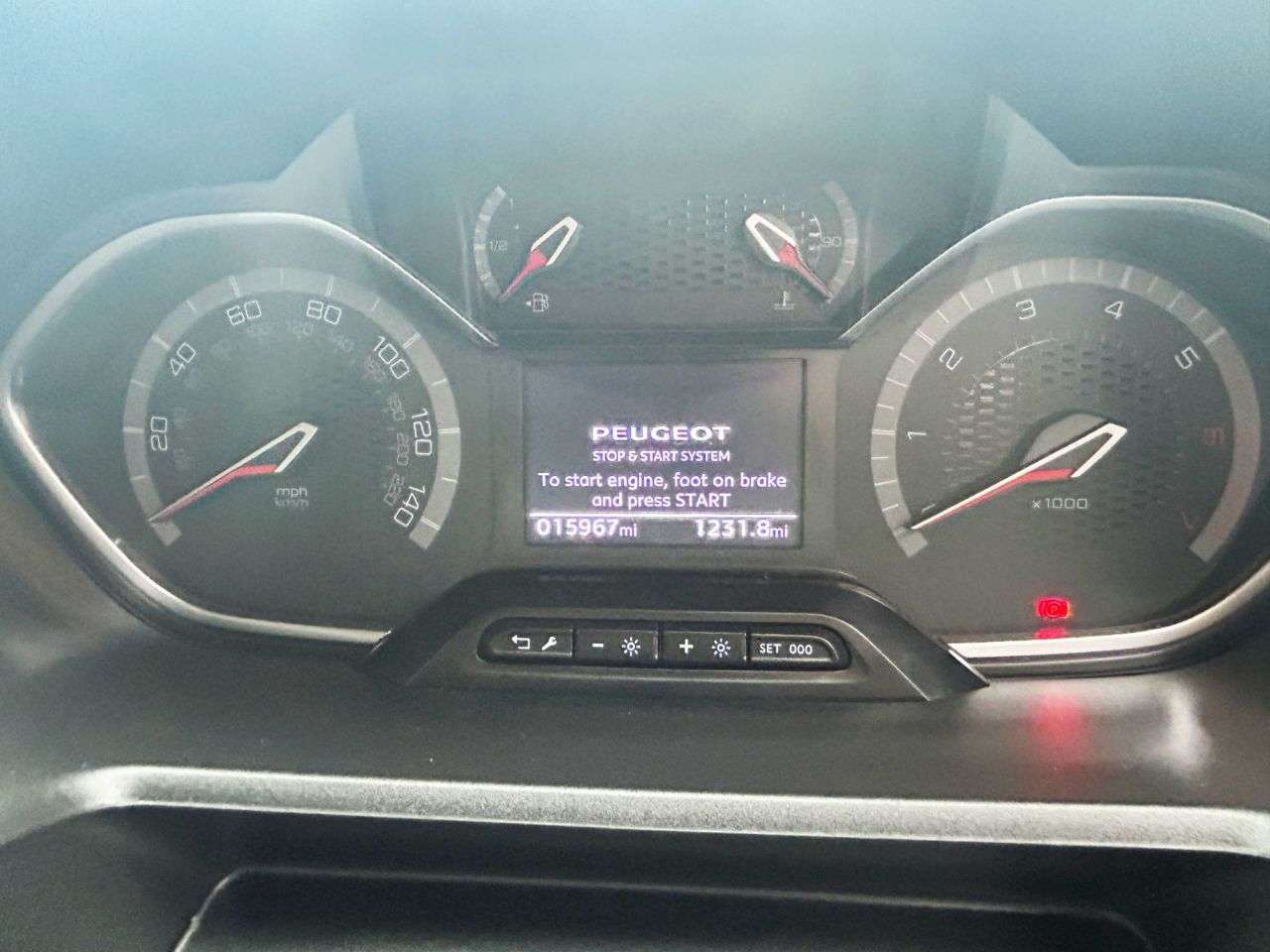 2024 PEUGEOT RIFTER 2024 PEUGEOT RIFTER