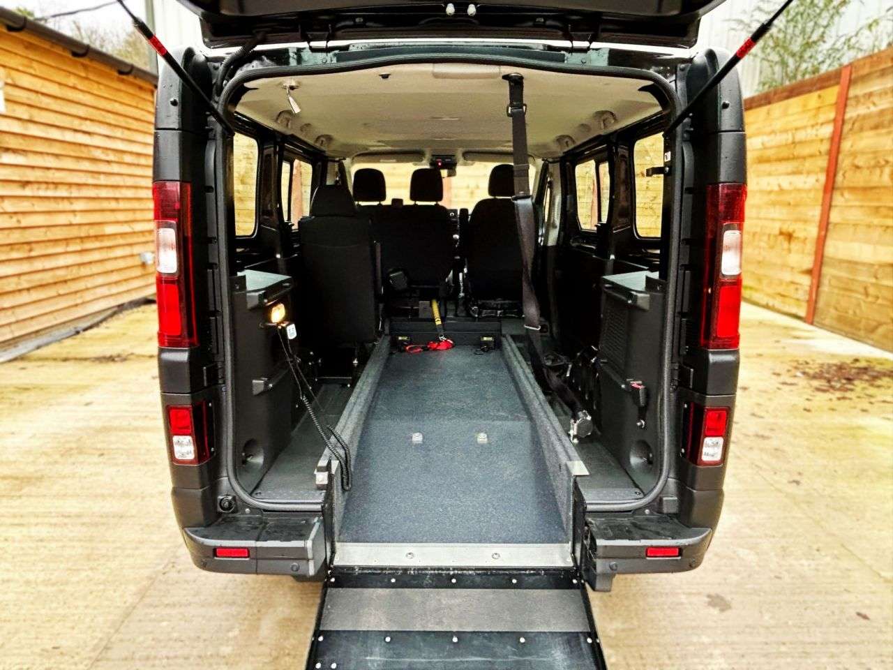 2023 RENAULT TRAFIC 2023 RENAULT TRAFIC