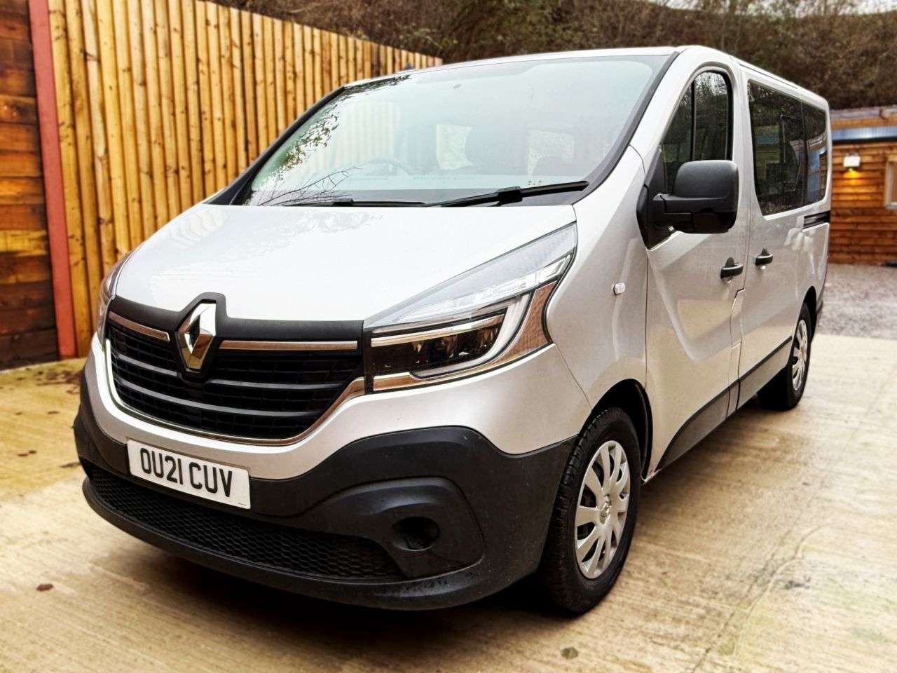 2021 RENAULT TRAFIC 2021 RENAULT TRAFIC
