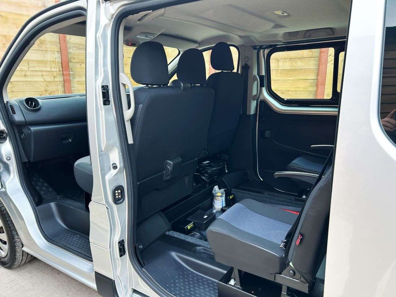 2021 RENAULT TRAFIC 2021 RENAULT TRAFIC