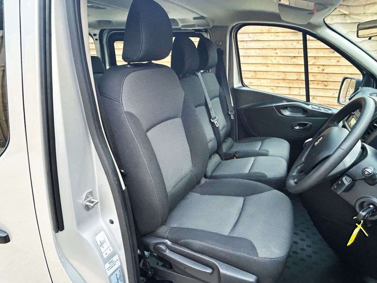 2021 RENAULT TRAFIC 2021 RENAULT TRAFIC