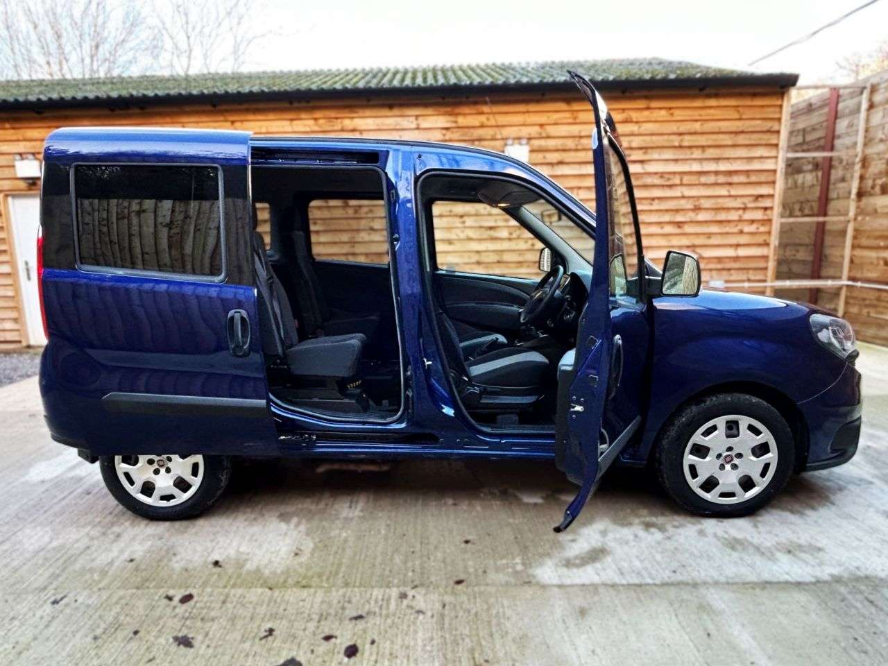 2019 FIAT DOBLO 2019 FIAT DOBLO