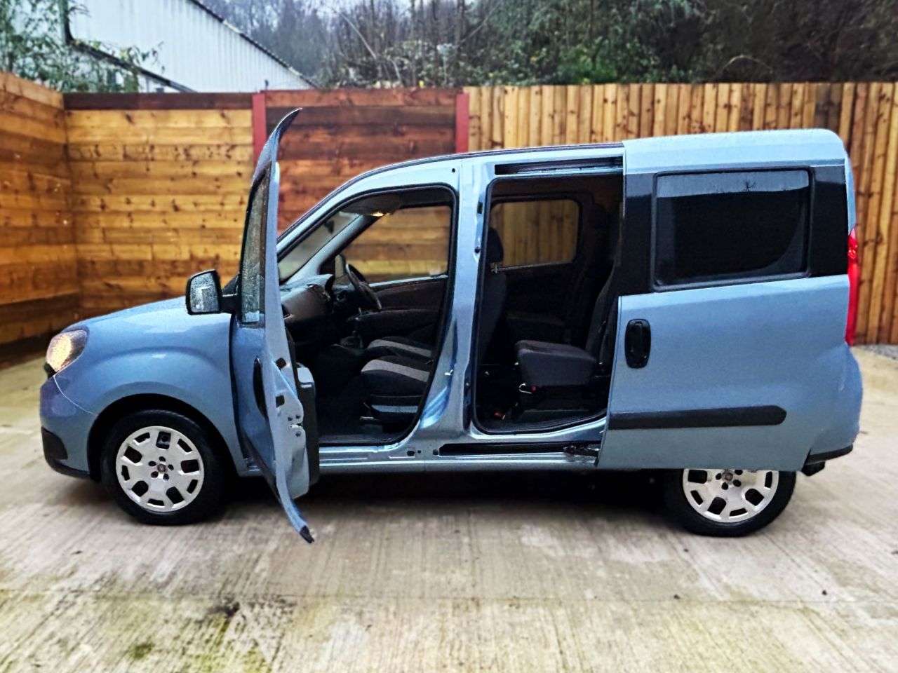 2020 FIAT DOBLO 2020 FIAT DOBLO