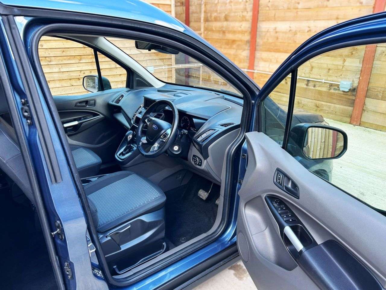 2021 FORD GRAND TOURNEO CONNECT 2021 FORD GRAND TOURNEO CONNECT