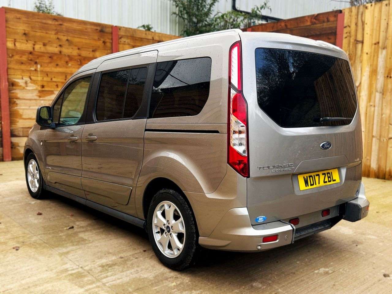 2017 FORD GRAND TOURNEO CONNECT 2017 FORD GRAND TOURNEO CONNECT