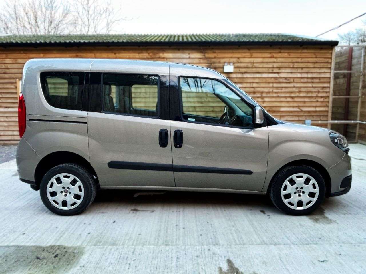 2019 FIAT DOBLO 2019 FIAT DOBLO