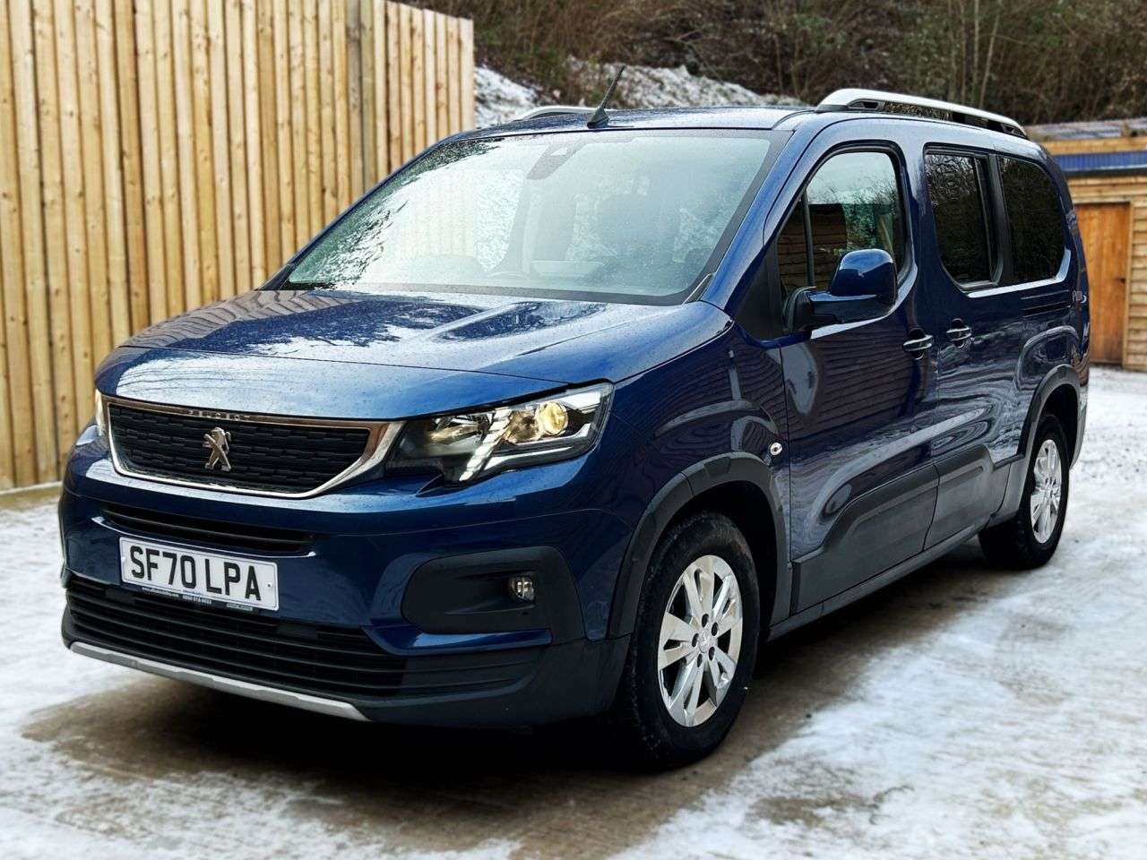 A 2020 PEUGEOT RIFTER L2 LWB 5 Seat Auto Wheelchair Accessible Disabled Access Vehicle WAV A 2020 PEUGEOT RIFTER L2 LWB 5 Seat Auto Wheelchair Accessible Disabled Access Vehicle WAV