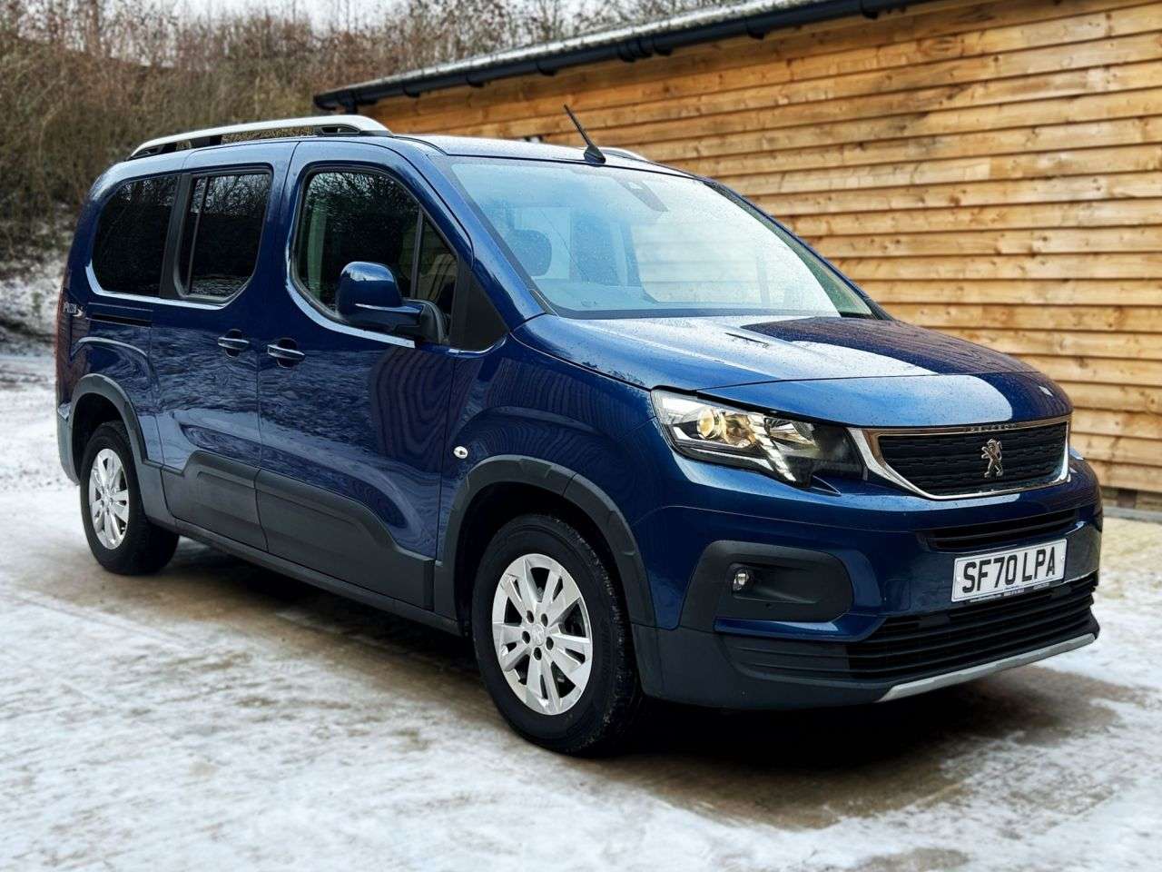 A 2020 PEUGEOT RIFTER L2 LWB 5 Seat Auto Wheelchair Accessible Disabled Access Vehicle WAV A 2020 PEUGEOT RIFTER L2 LWB 5 Seat Auto Wheelchair Accessible Disabled Access Vehicle WAV