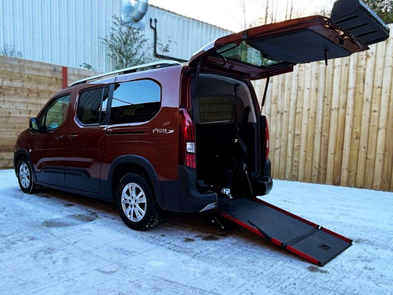 Check out this Peugeot Rifter 2020 Petrol Automatic