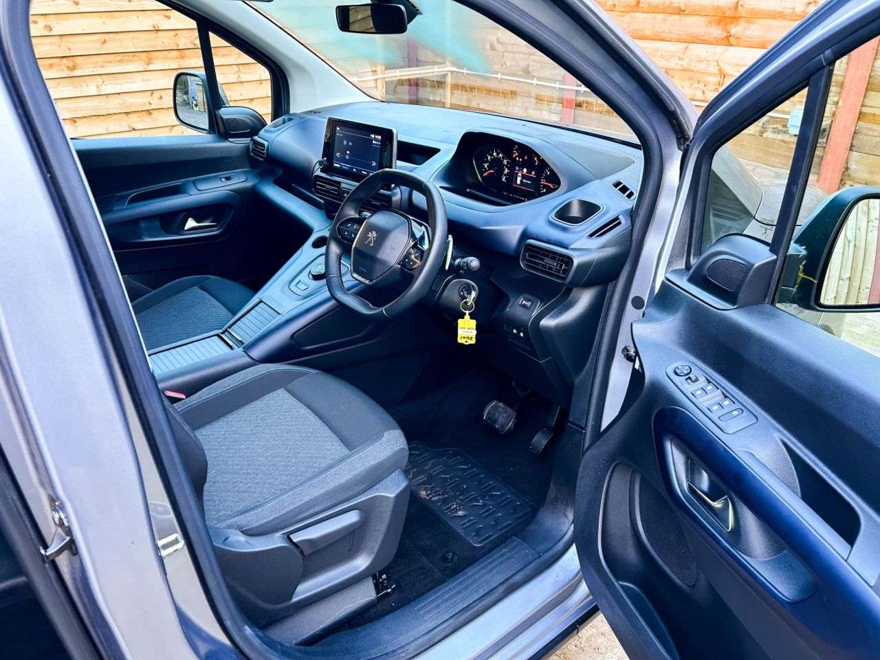 2020 PEUGEOT RIFTER 2020 PEUGEOT RIFTER