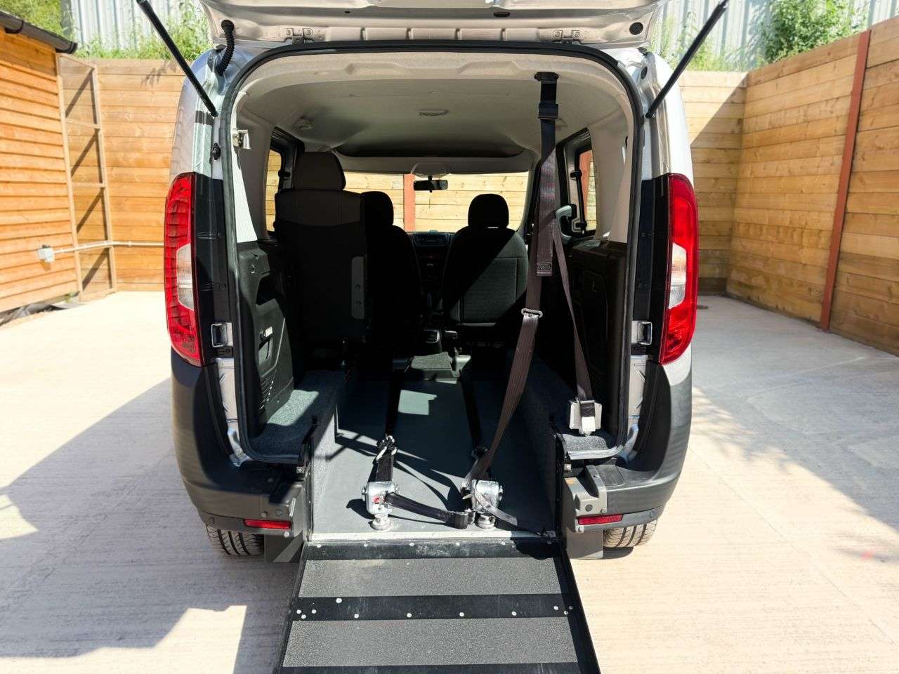 2019 FIAT DOBLO 2019 FIAT DOBLO