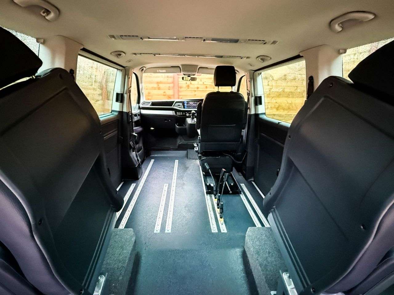 2021 VOLKSWAGEN CARAVELLE 2021 VOLKSWAGEN CARAVELLE