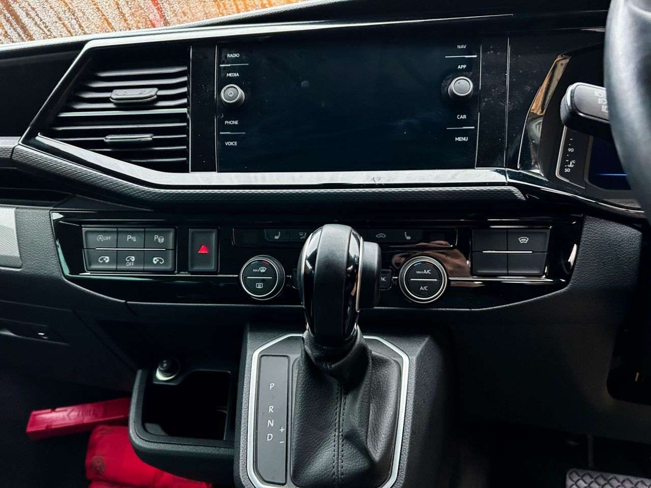 2021 VOLKSWAGEN CARAVELLE 2021 VOLKSWAGEN CARAVELLE