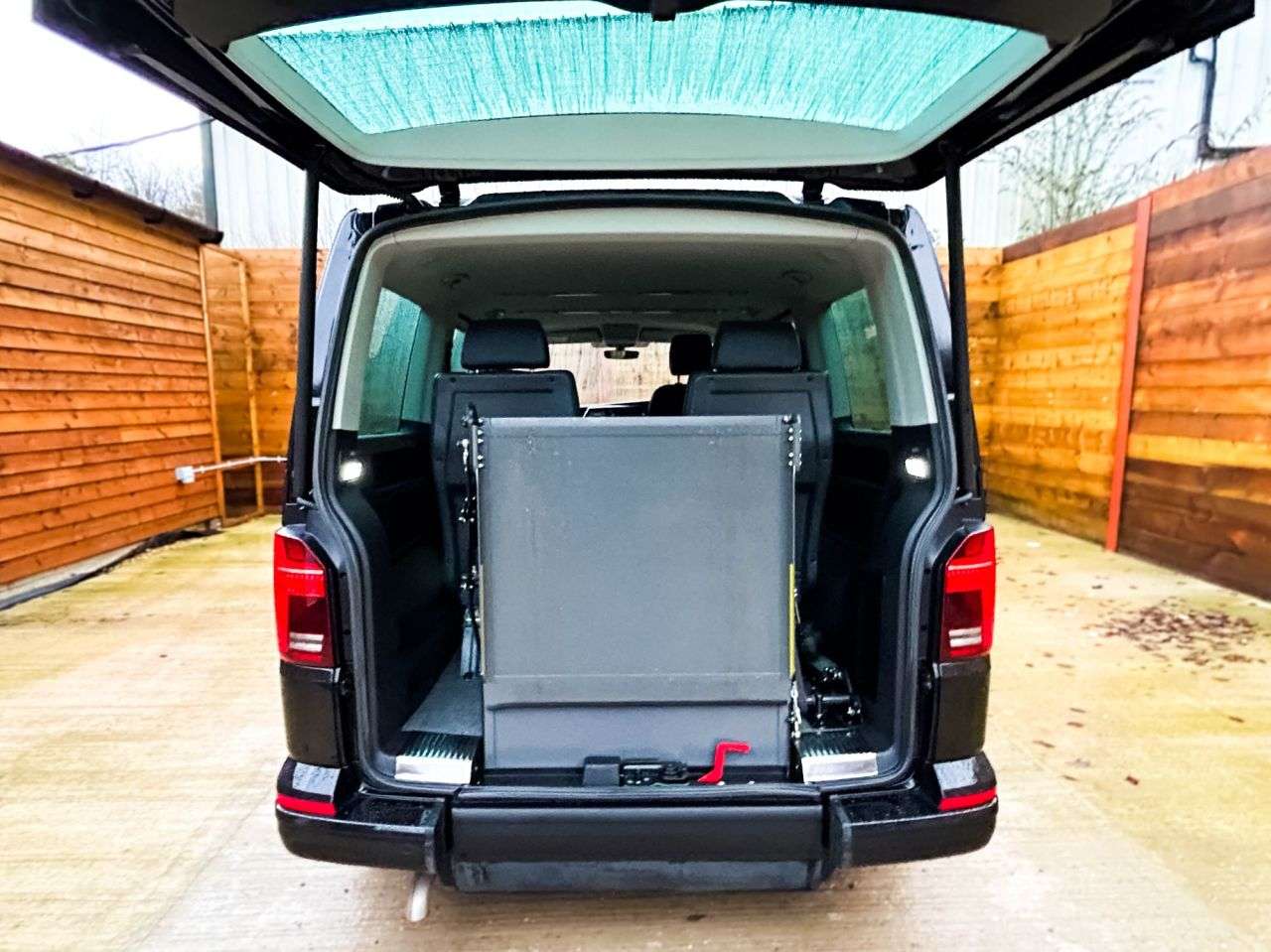 2021 VOLKSWAGEN CARAVELLE 2021 VOLKSWAGEN CARAVELLE