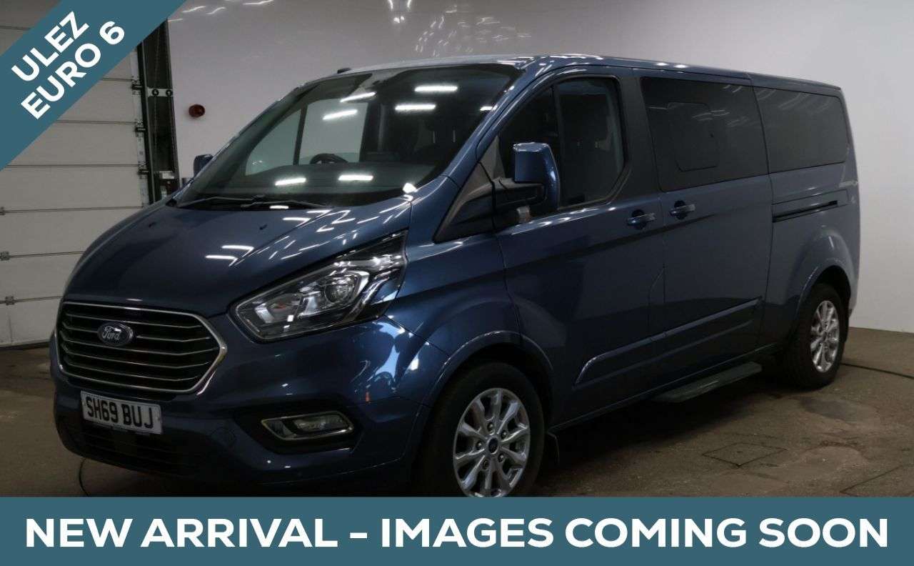 A 2019 FORD TOURNEO CUSTOM L2 LWB Twin Wheelchair Accessible Disabled Access Vehicle WAV A 2019 FORD TOURNEO CUSTOM L2 LWB Twin Wheelchair Accessible Disabled Access Vehicle WAV