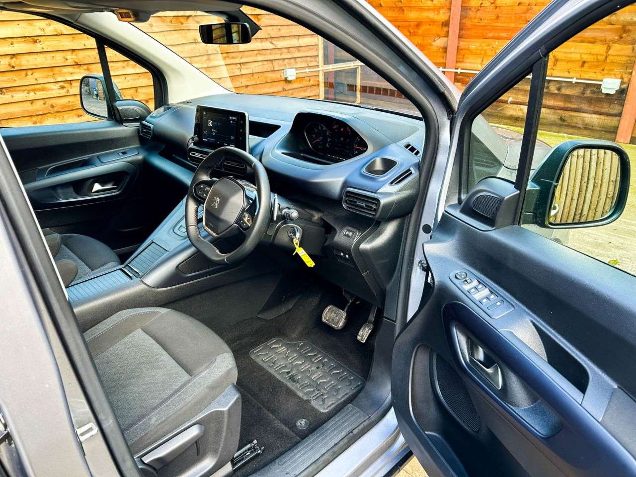 2020 PEUGEOT RIFTER 2020 PEUGEOT RIFTER