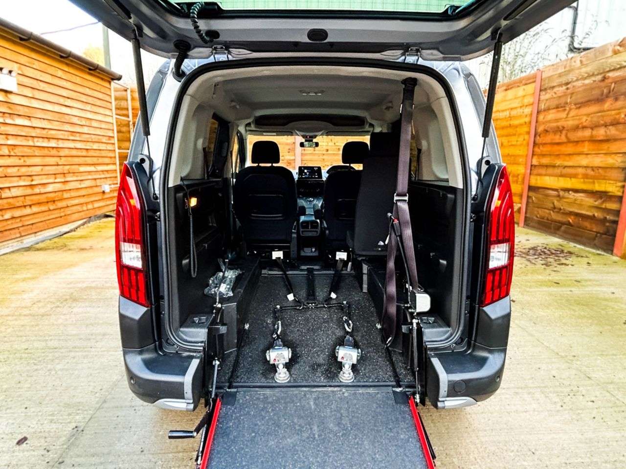 2020 PEUGEOT RIFTER 2020 PEUGEOT RIFTER