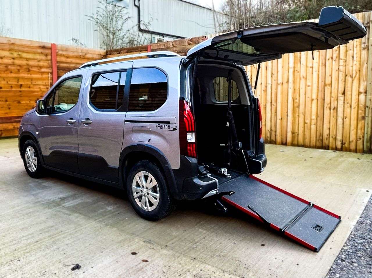 A 2020 PEUGEOT RIFTER 3 Seat Auto Wheelchair Accessible Disabled Access Vehicle WAV A 2020 PEUGEOT RIFTER 3 Seat Auto Wheelchair Accessible Disabled Access Vehicle WAV