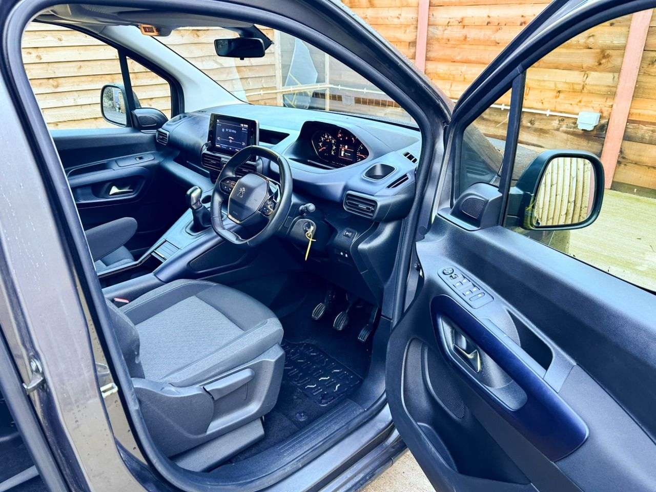 2020 PEUGEOT RIFTER 2020 PEUGEOT RIFTER