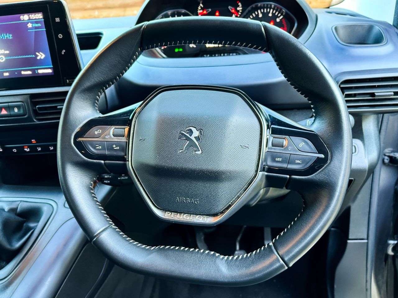 A 2020 PEUGEOT RIFTER 3 Seat Wheelchair Accessible Disabled Access Vehicle WAV A 2020 PEUGEOT RIFTER 3 Seat Wheelchair Accessible Disabled Access Vehicle WAV