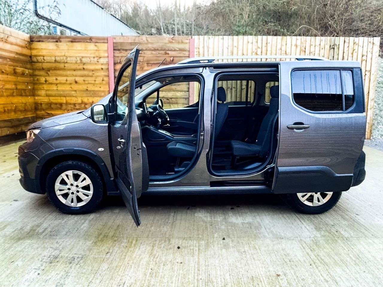 2020 PEUGEOT RIFTER 2020 PEUGEOT RIFTER