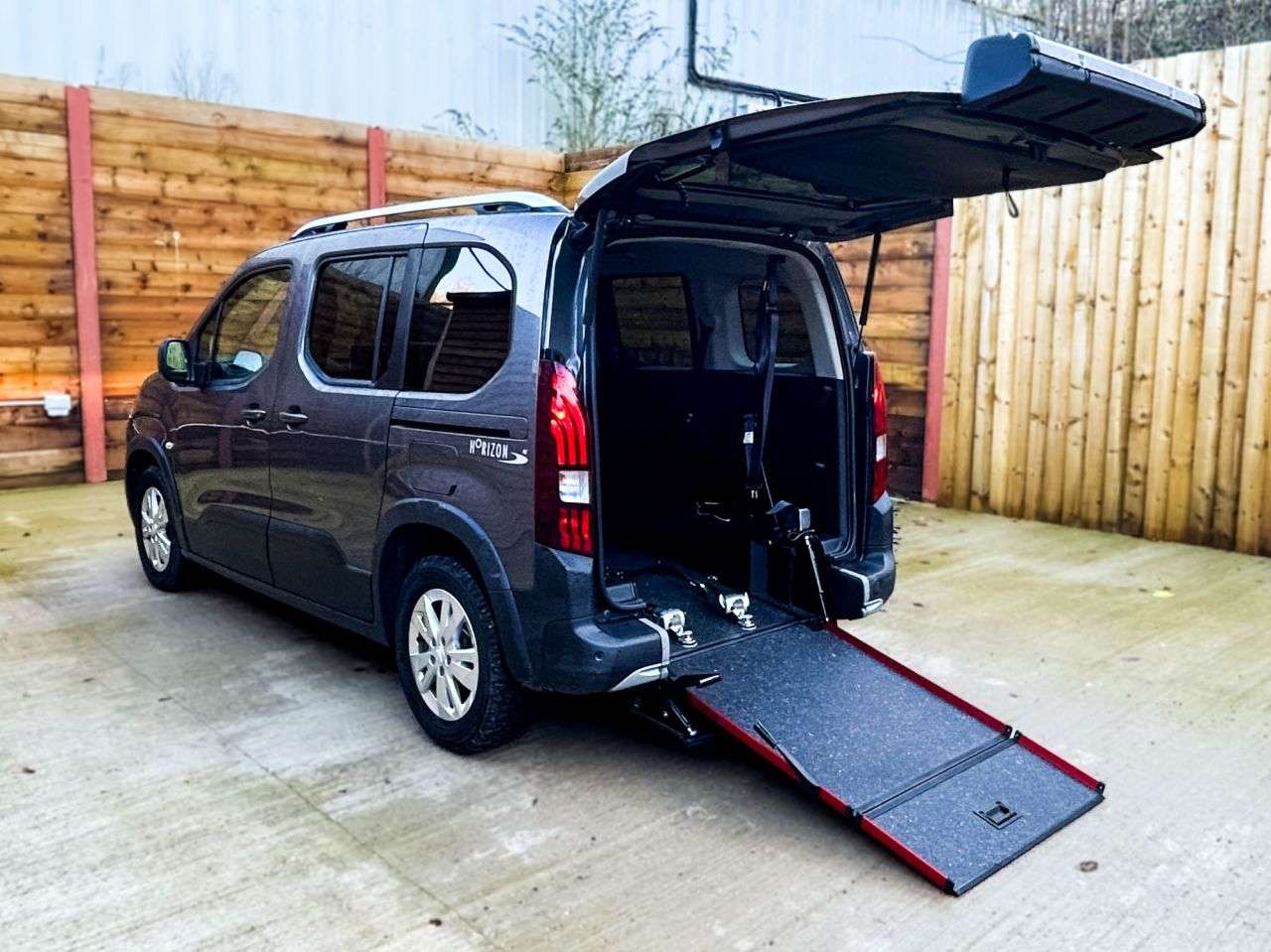 A 2020 PEUGEOT RIFTER 3 Seat Wheelchair Accessible Disabled Access Vehicle WAV A 2020 PEUGEOT RIFTER 3 Seat Wheelchair Accessible Disabled Access Vehicle WAV