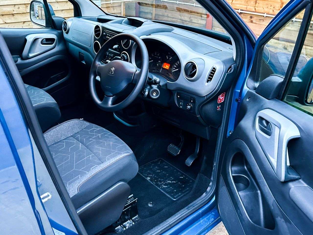 2018 PEUGEOT PARTNER TEPEE 2018 PEUGEOT PARTNER TEPEE